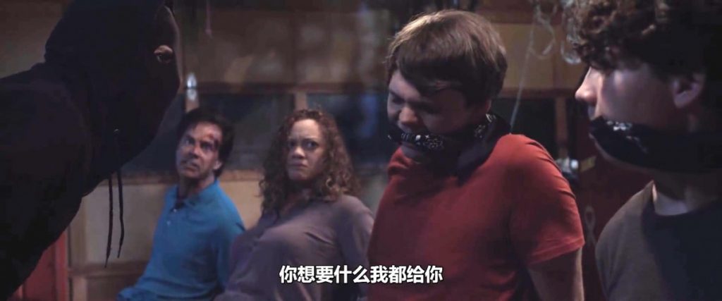惊悚《潜行者》[惊悚新片！全家上阵杀人灭口]